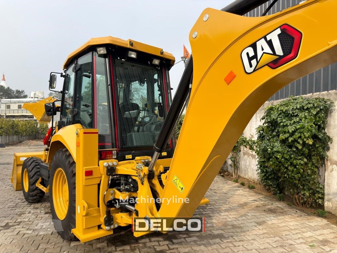 CAT 320 Excavator